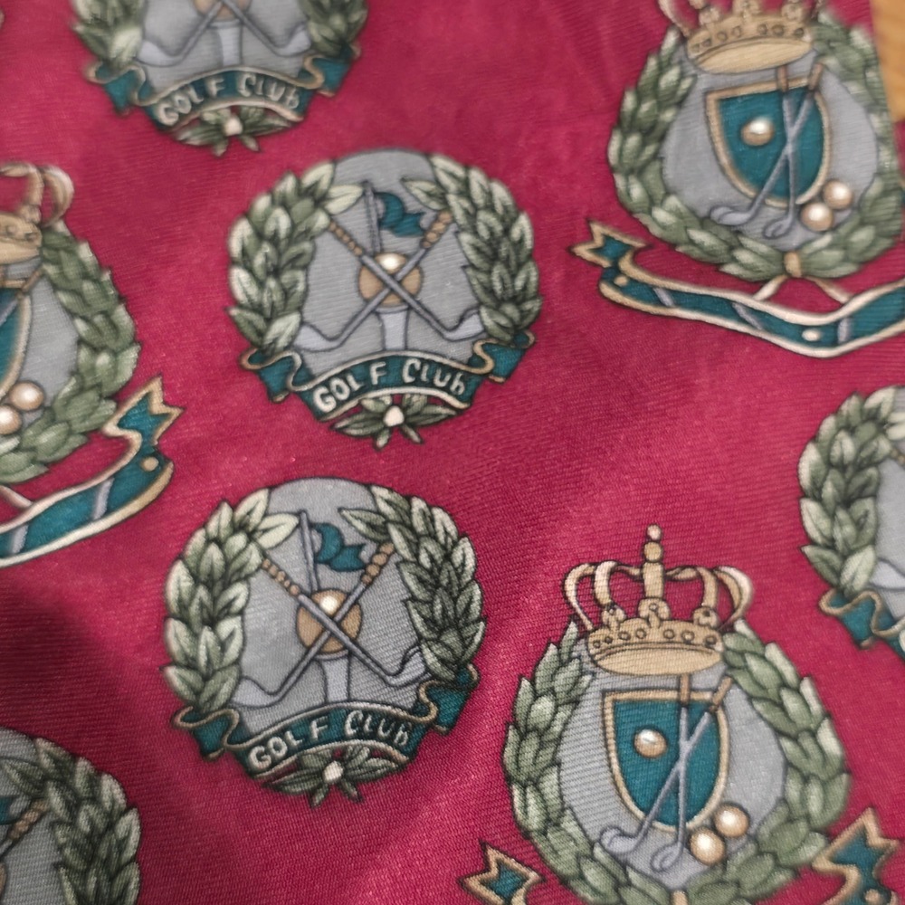 Pebble Beach Neckwear Club Mens Silk Tie‎ Burgundy Crest Made in USA Preppy